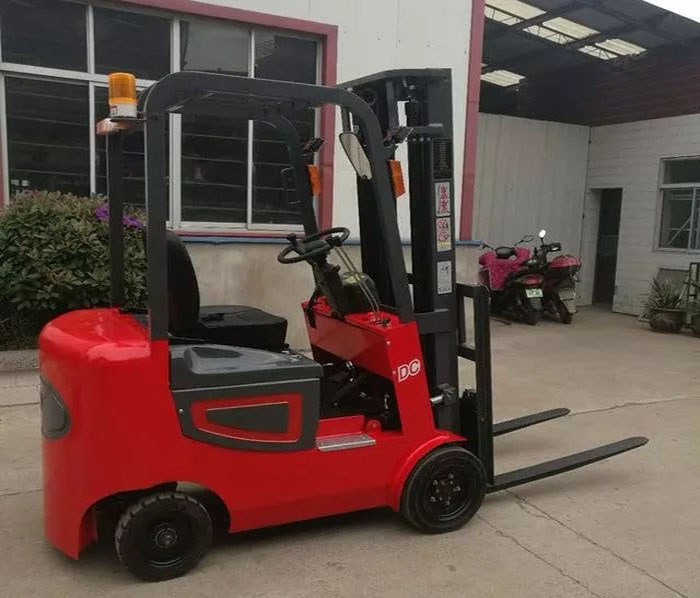 电动叉车有哪些分类？